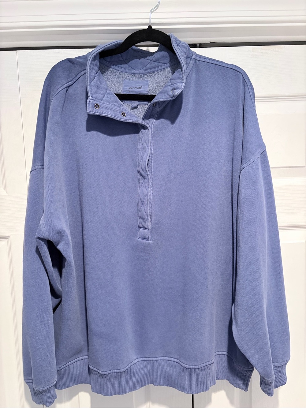 Aerie Oh Snap! Sweatshirt *SOLD OUT COLOR*